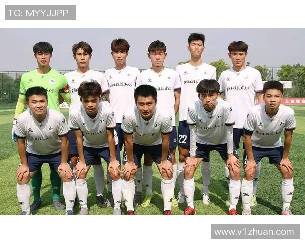 大公松鼠与札幌冈萨多的激烈对决展现足球魅力与团队精神